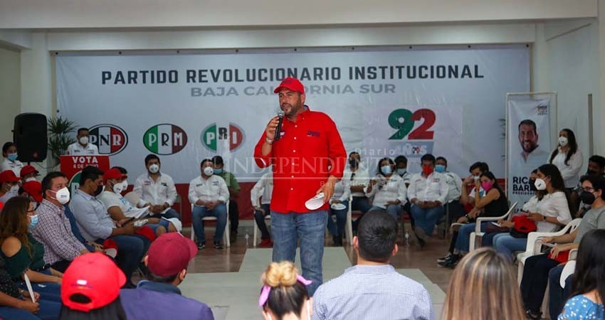 Defenderé a La Paz de cualquier amenaza de minería toxica, compromete Ricardo Barroso