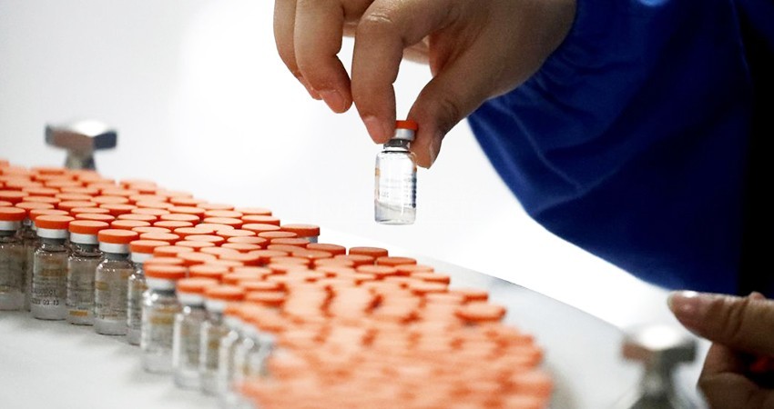 Hoteleros se ven impedidos para adquirir vacunas; los casos de Covid-19 aumentan