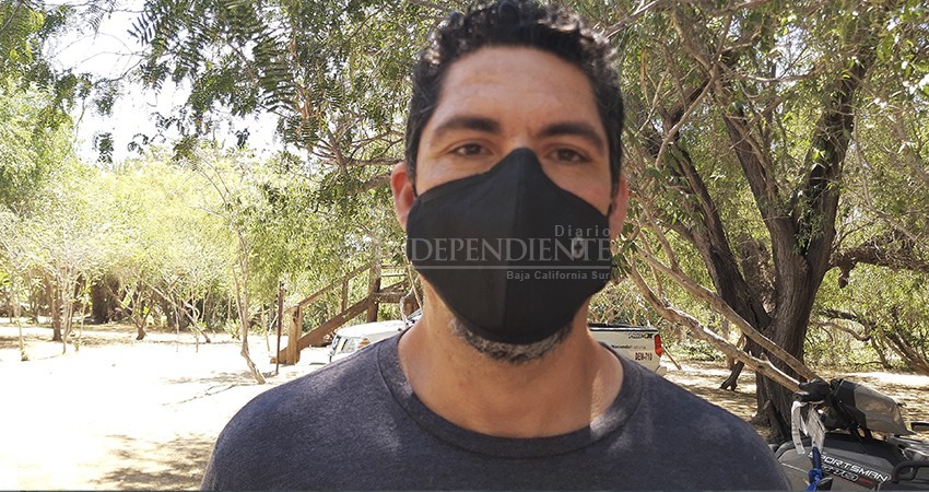 Acusan a director de Ecología de” poner a disposición” a 8 colaboradores; él lo niega