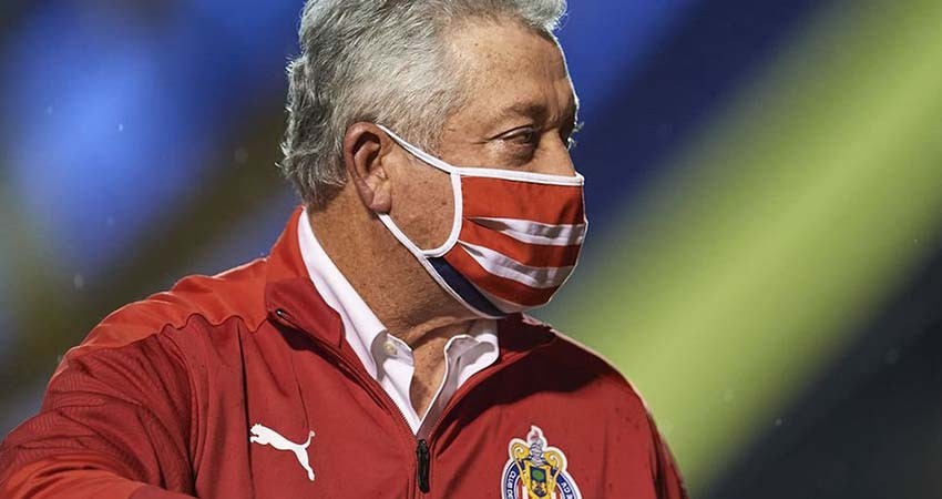 ¿Y los mexicanos? Equipos de Liga MX prefieren a los técnicos extranjeros