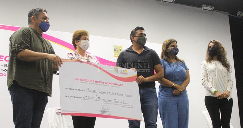 Anuncian pago de becas municipales, pero sólo los últimos 3 bimestres del 2020