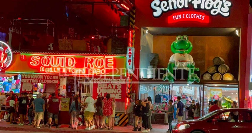 Jóvenes contagiados creen que tienen capa de superman, no agarran prudencia: SSA