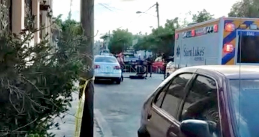 Policía dispara en defensa propia y quita la vida a un hombre