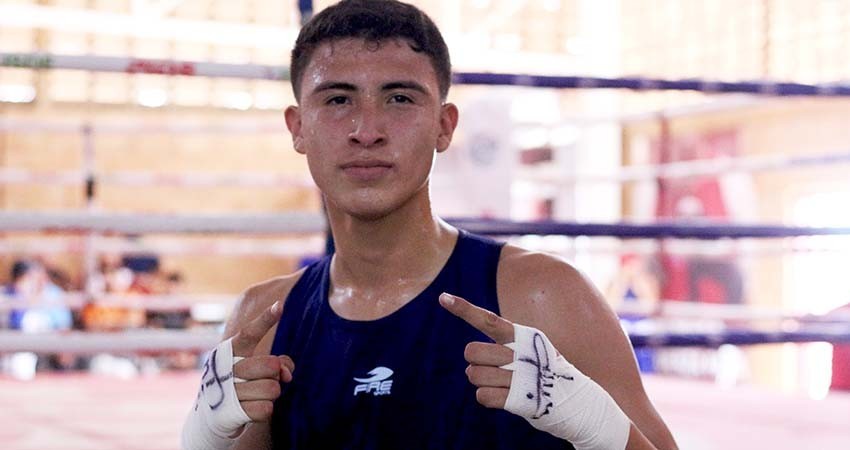 Asegura plata el sudcaliforniano Emiliano Reducindo en boxeo