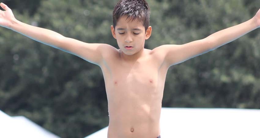 Consigue doble bronce David Flores en clavados