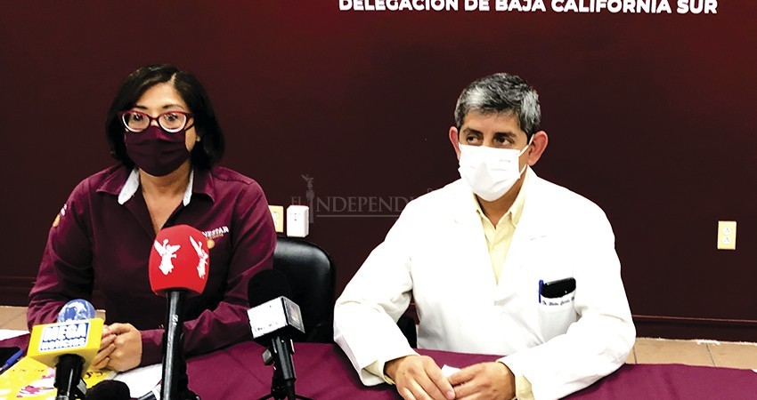 Jóvenes “se ponen los moños” con las vacunas; Bienestar pide solidaridad