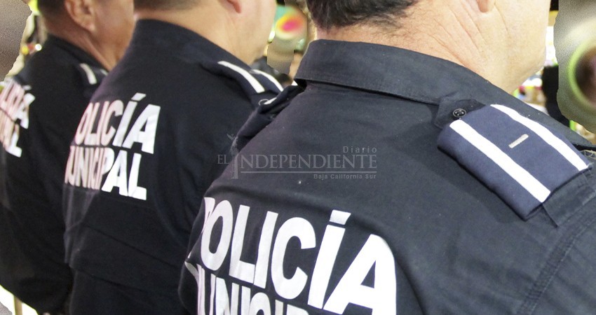 Policías municipales de Mulegé se van a paro por falta de pago
