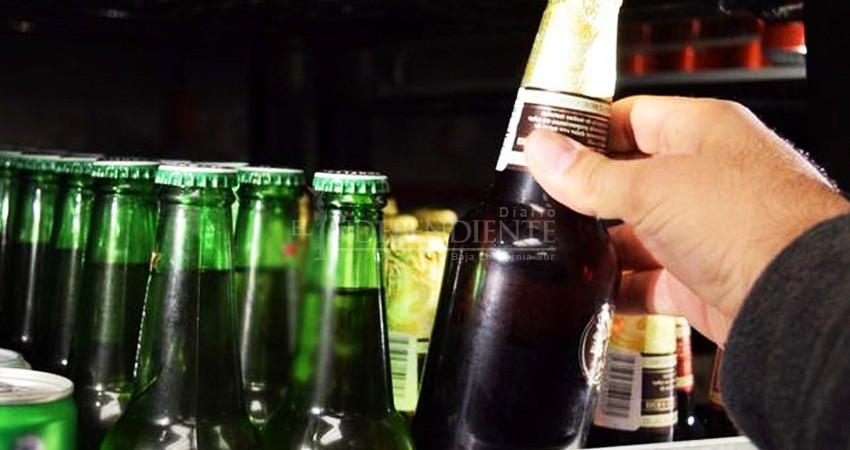 Se amplía horario de venta de alcohol y reabren playas de La Paz