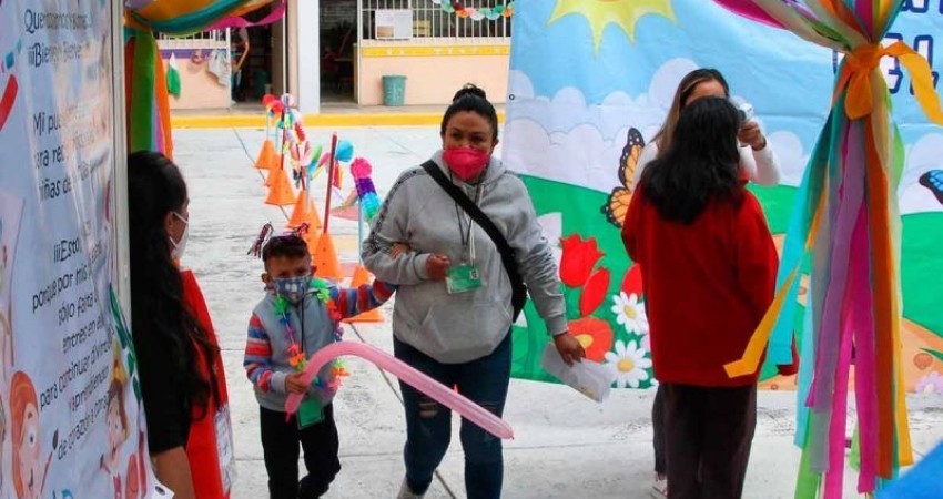 Papás firmarán carta responsiva para el regreso a clases