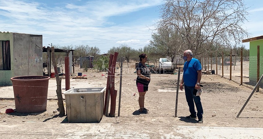 Avanza regularización de tierra en Las Pocitas y San Evaristo