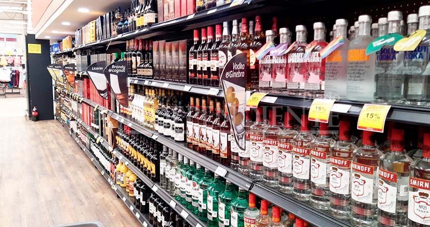 En Los Cabos hay casi 2,400 licencias de alcohol, más del 50 % en CSL