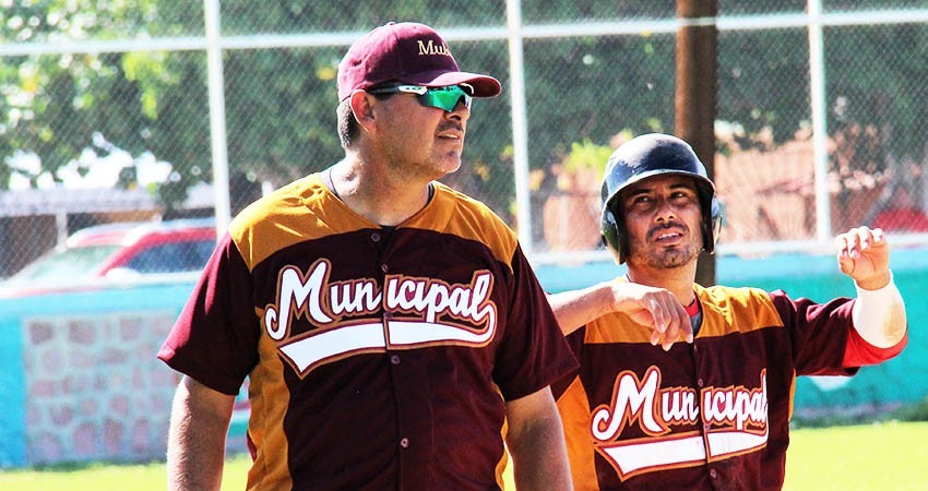 Abre asociación de beisbol para el estatal de veteranos