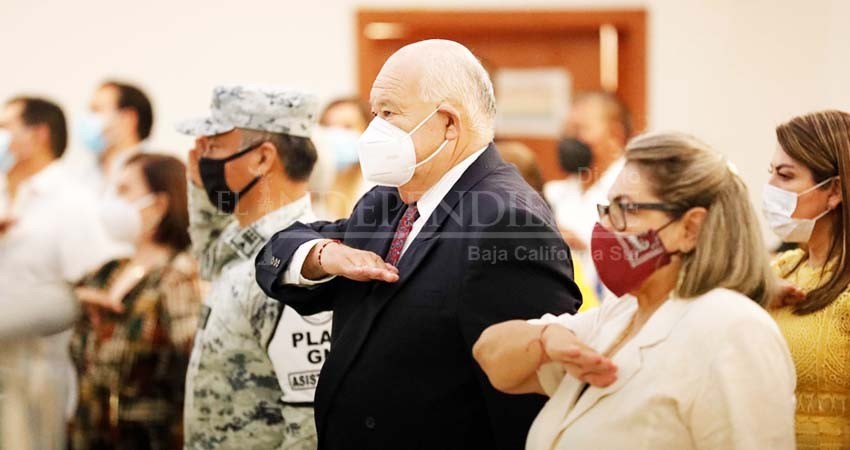 Gobernador electo ofrece respeto a la autonomía de la nueva legislatura de BCS