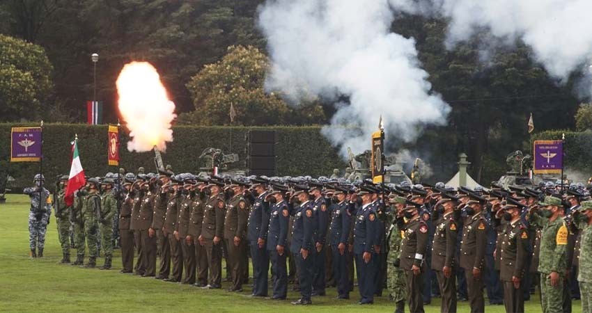Reorganización va a modernizar al Ejército, dice Sandoval