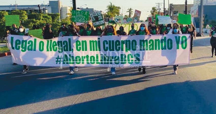 Que se deje de criminalizar a las mujeres que deciden abortar en BCS, piden colectivas
