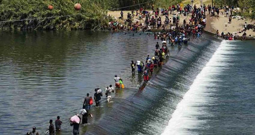 EU planea nuevo memorando para terminar programa 'Permanecer en México'