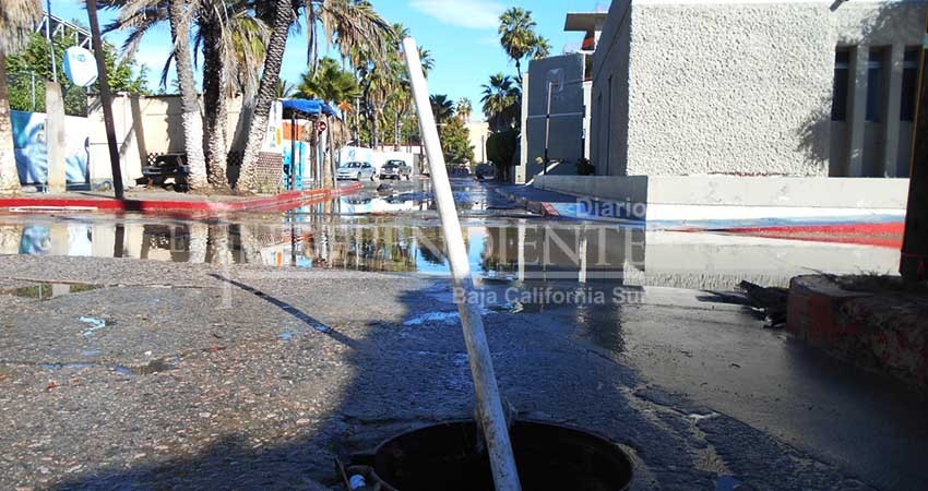 Infraestructura frágil y asentamientos irregulares problemas de cada lluvia en Los Cabos: Víctor Castro