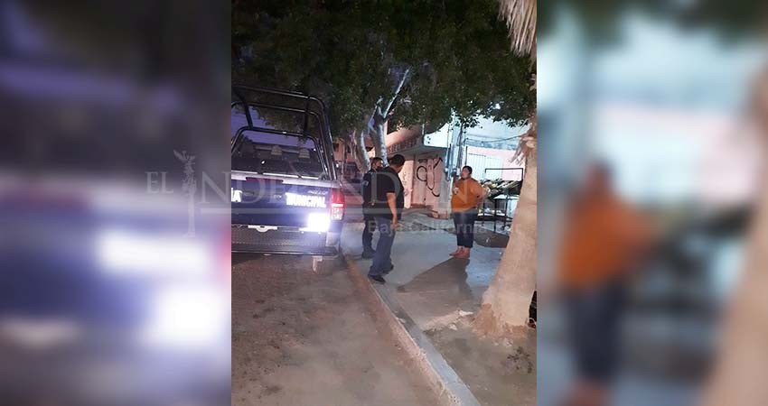 Indigente pirómano pone en peligro a vecinos de la colonia  El Manglito 