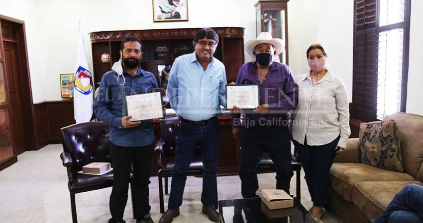 Gobierno de Los Cabos reconoce a los creadores del documental “La Recua” por enaltecer la cultura de la región