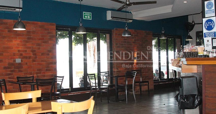 Mantienen restaurantes protocolos contra el Covid-19