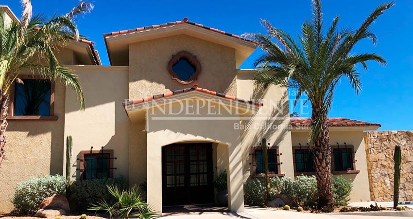 Analizarán legisladores si deben autorizar o no venta de casa de gobierno de Los Cabos