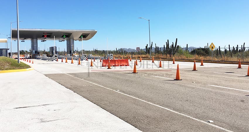 Lanza Víctor Castro primer reclamo al Gobierno Federal a través de CAPUFE