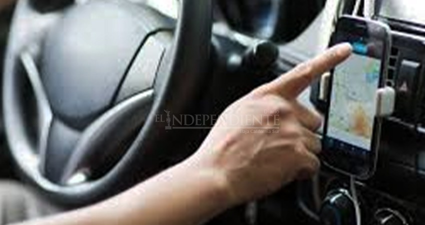 Chofer Didi abandona a pasajera en zona despoblada y de noche 