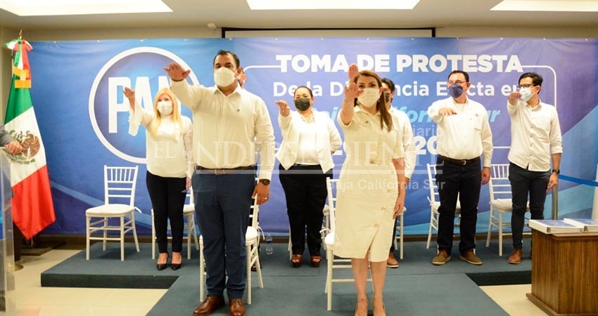 Asume Lupita Saldaña la dirigencia del PAN en BCS