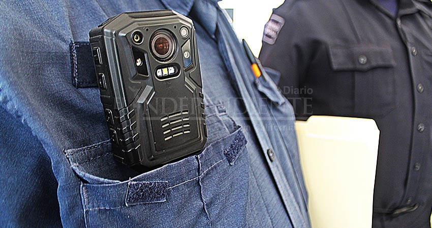 Falso que cámaras de solapa para policías no servían: Milena Quiroga