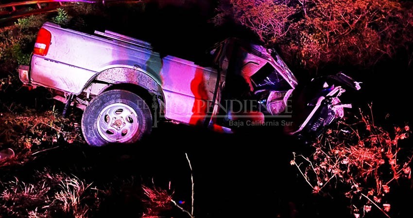 Fallece mujer en volcadura carretera El Triunfo a San Antonio