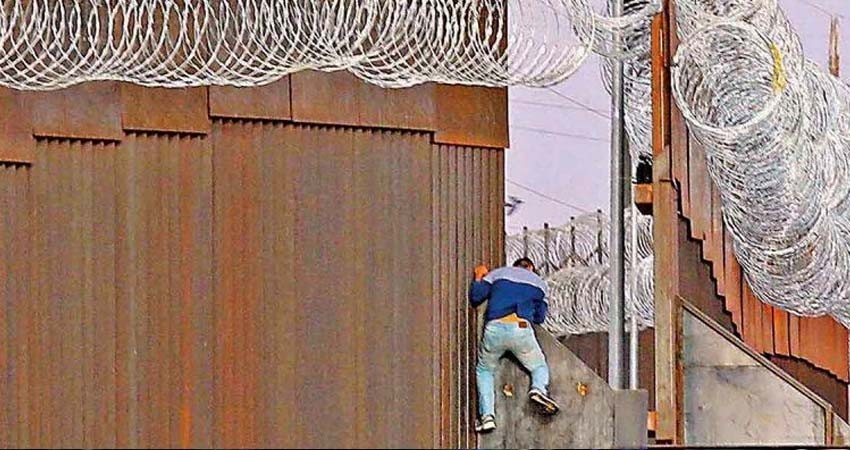 Repararán los daños causados por el muro en frontera EU-México