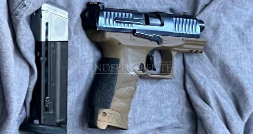 Hombre con pistola de juguete  moviliza cuerpos de seguridad