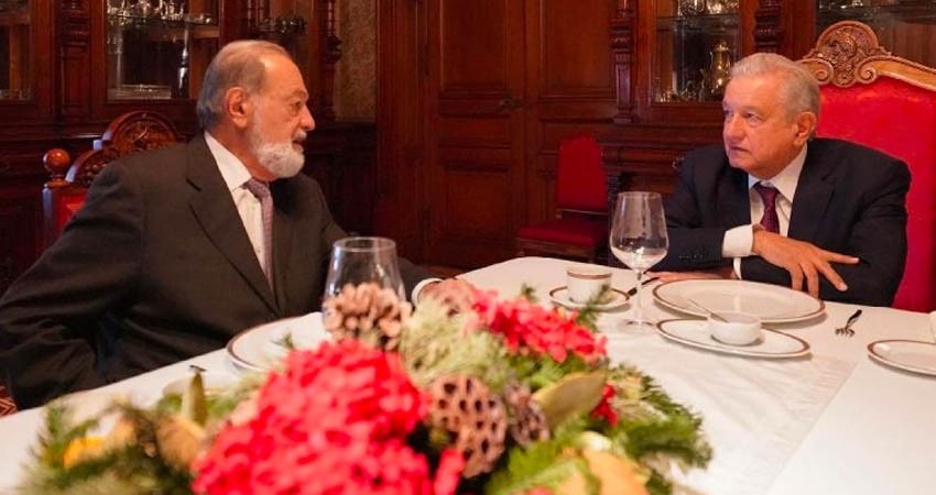 Slim pagó 28 mil mdp a México por venta de filial de América Móvil en EU: López Obrador