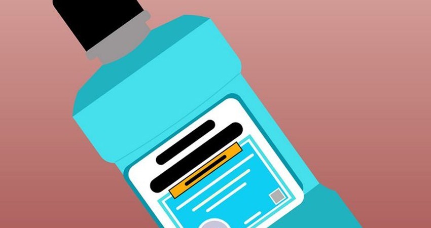 Hallan enjuague bucal que neutraliza covid en un 99.9%, según estudio