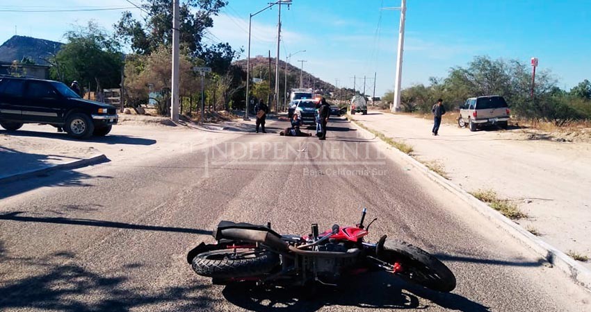 Motociclista atropellado por culpa de un perro, aseguran 