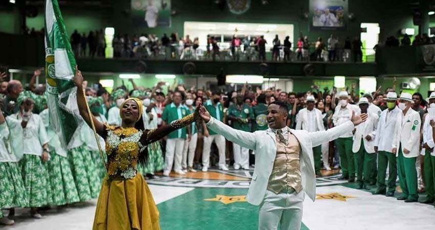 Río de Janeiro aplaza desfiles de carnaval para abril por la pandemia
