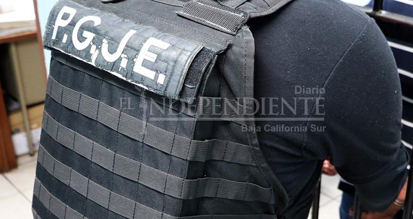 Deben dos quincenas a los trabajadores de PGJE; "hasta la próxima" les avisan por Whats