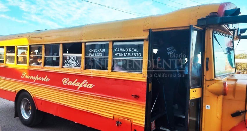 Por regreso a clases refuerzan aplicación de medidas sanitarias en el transporte público de La Paz