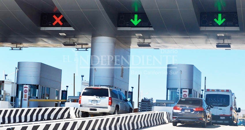 Continúan quejas por tráfico en caseta de Libramiento