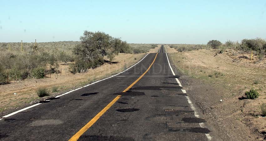 Al menos 600 señalamientos se perdieron en BCS con el huracán Olaf