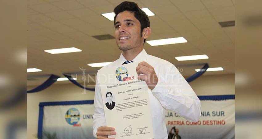 UABCS entregará títulos y grados académicos en ceremonia presencial