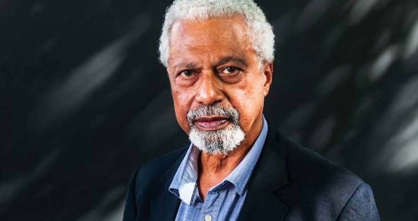 Abdulrazak Gurnah, ganador del Nobel de Literatura, presenta su novela “A orillas del mar”