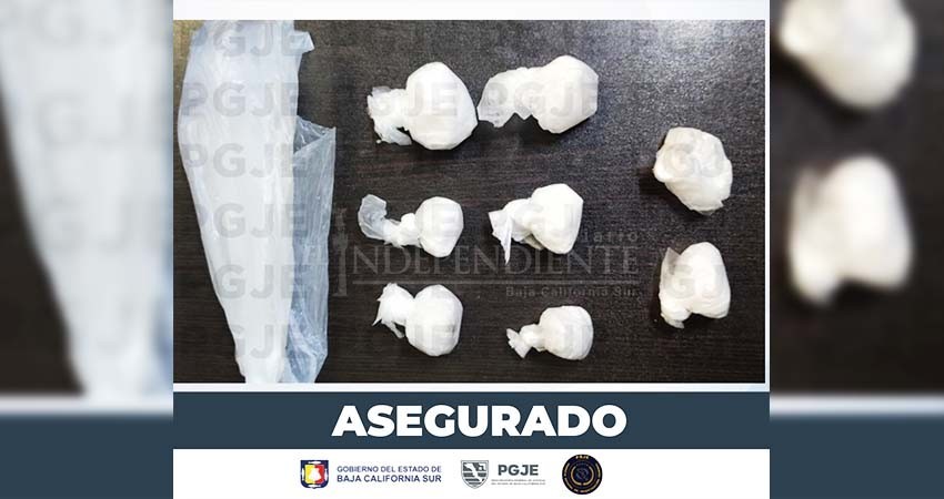 Fue asegurada una mujer en posesión de cristal