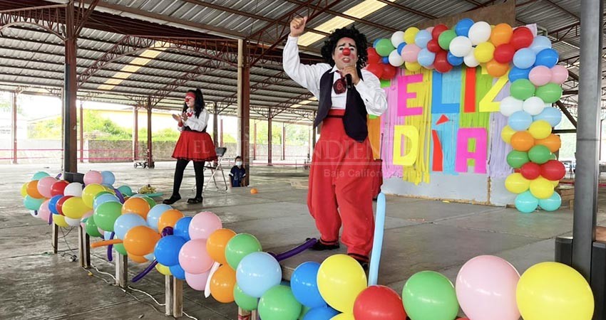 A través del SEDIF retoman festejos por el día de la niña y niño en BCS