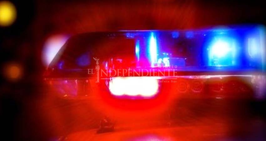 Desconocidos amenazan con arma de fuego a una mujer