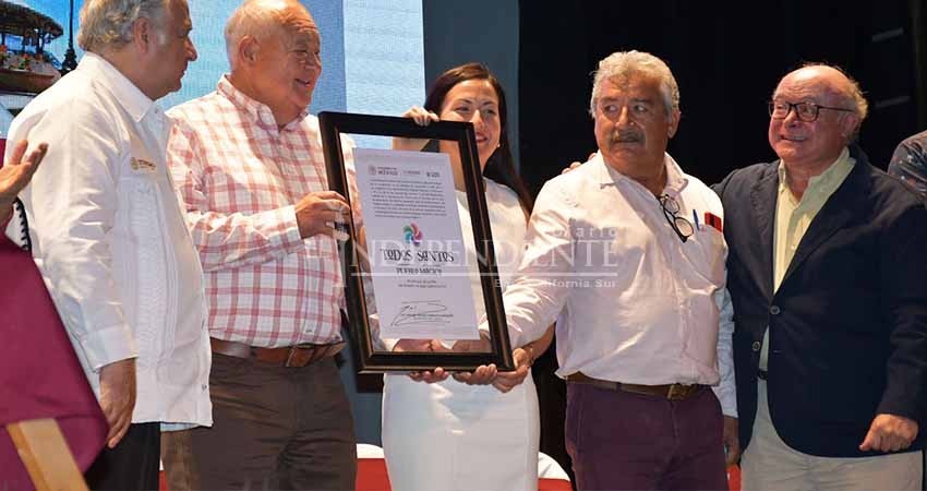 Presente Gobierno de Los Cabos en la Ceremonia de Ratificación de Todos Santos como Pueblo Mágico