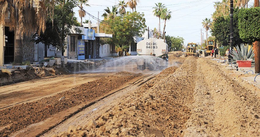 Avanza atención de vialidades en BCS para mejorar condiciones de seguridad y tránsito