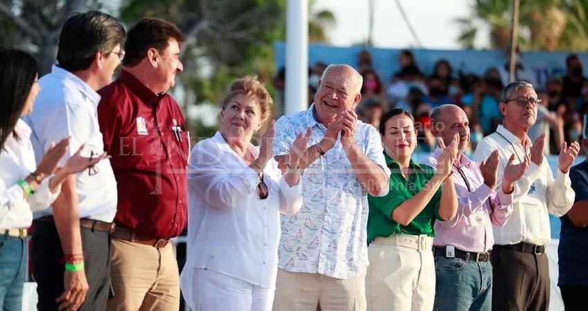 Gobernador inaugura torneo internacional de voleibol de playa NORCECA La Paz 2022