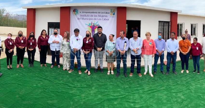 Santiago cuenta con nuevas instalaciones para atender a las mujeres que lo requieran