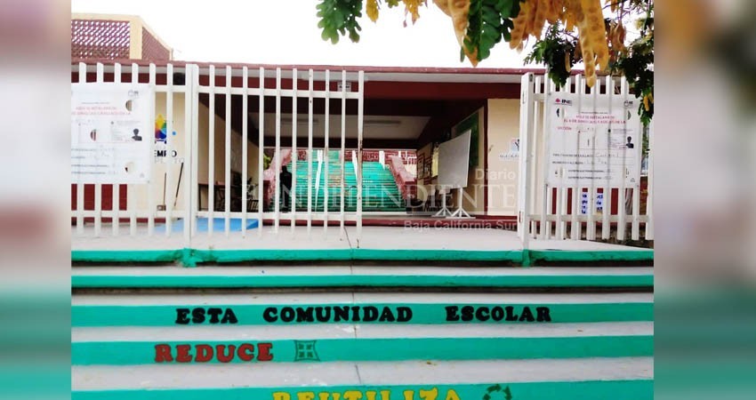Confirman brote de Covid-19 en escuelas de La Paz y Los Cabos